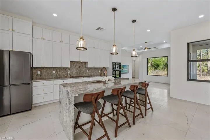 415  41st NE AVE, Naples, FL 34120