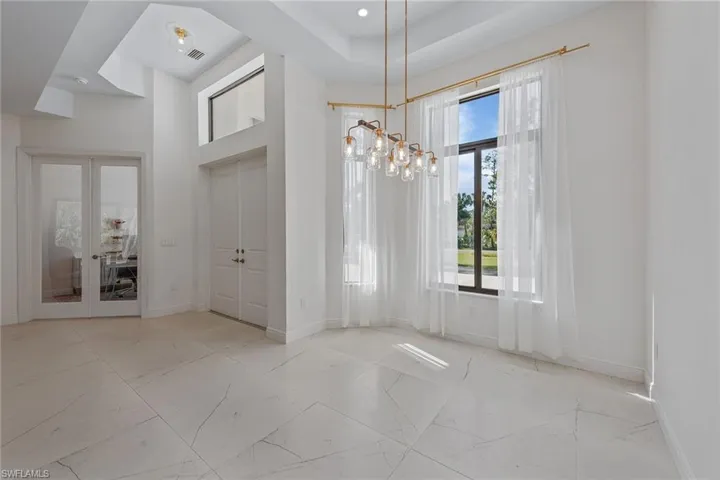 415  41st NE AVE, Naples, FL 34120