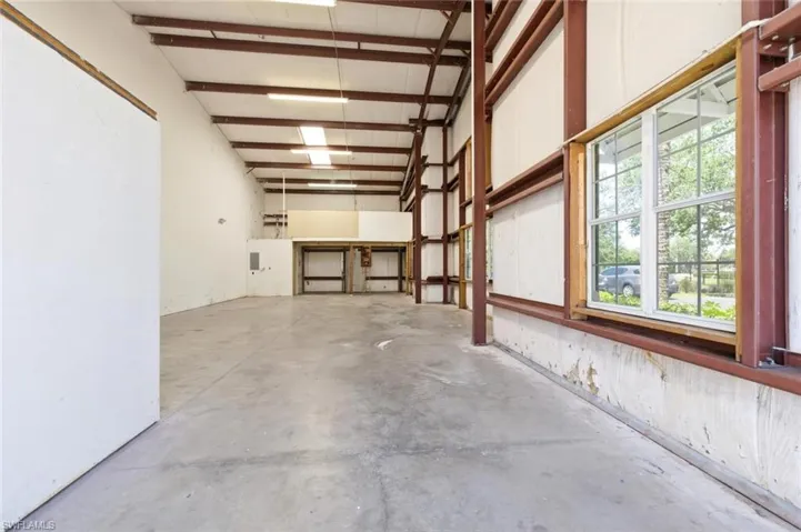 4776 Radio Rd 101, Naples, Florida 34104
