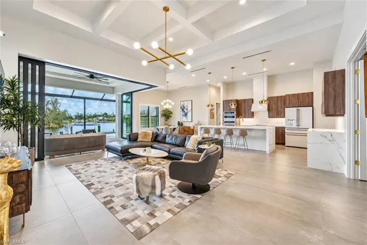 4327 Nw 22nd St, Cape Coral, Florida 33993