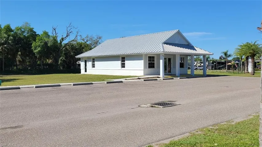 530 S Main ST, LABELLE FL 33935