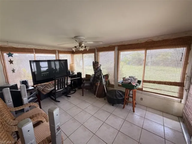 1510 Se 42nd St, Cape Coral, Florida 33904