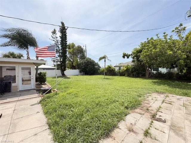 1510 Se 42nd St, Cape Coral, Florida 33904