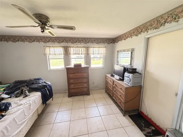 1510 Se 42nd St, Cape Coral, Florida 33904