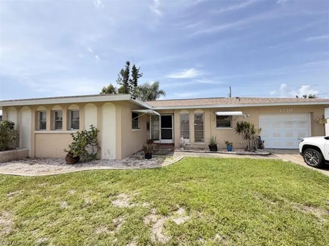 1510 Se 42nd St, Cape Coral, Florida 33904