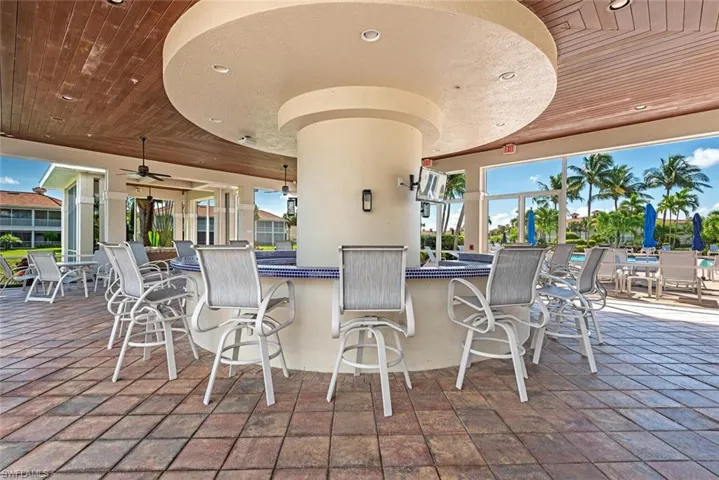 3065  Driftwood  WAY, Naples, FL 34109