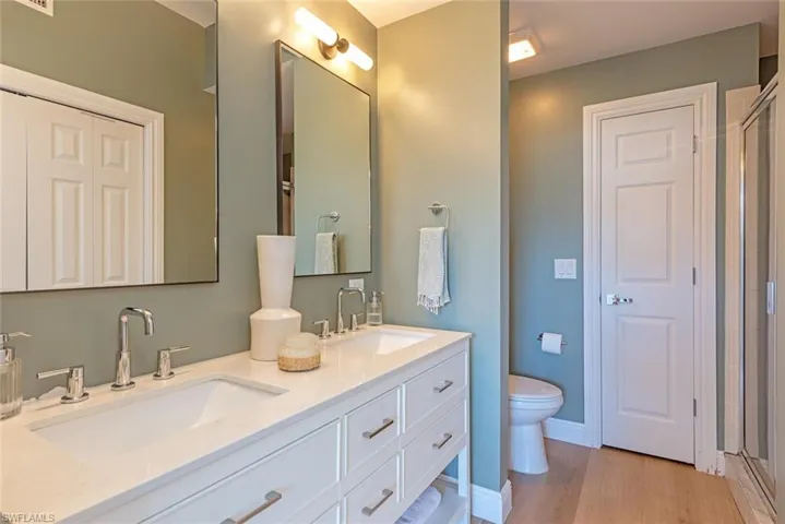 3065  Driftwood  WAY, Naples, FL 34109