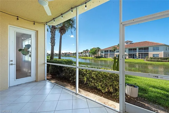 3065  Driftwood  WAY, Naples, FL 34109