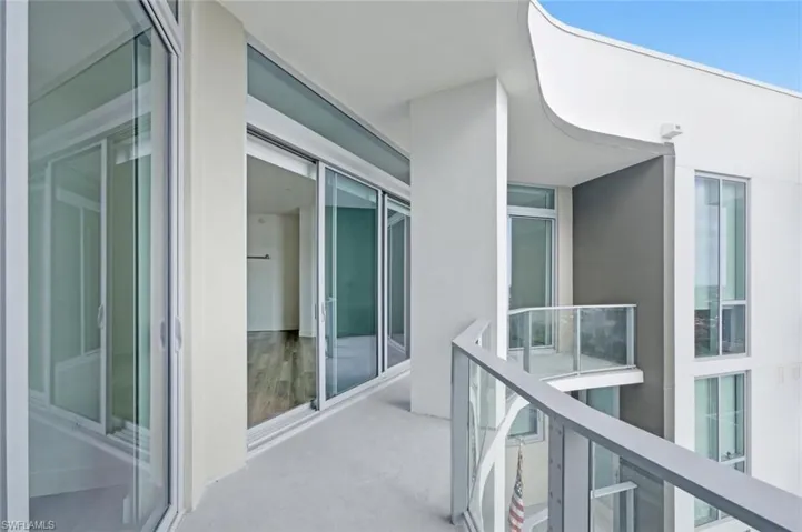 1950 Mayfair St Ph9, Naples, Florida 34104