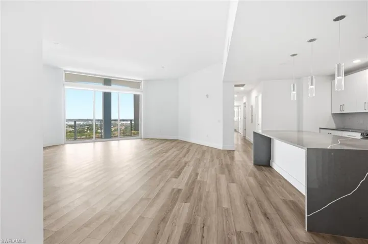 1950 Mayfair St Ph9, Naples, Florida 34104