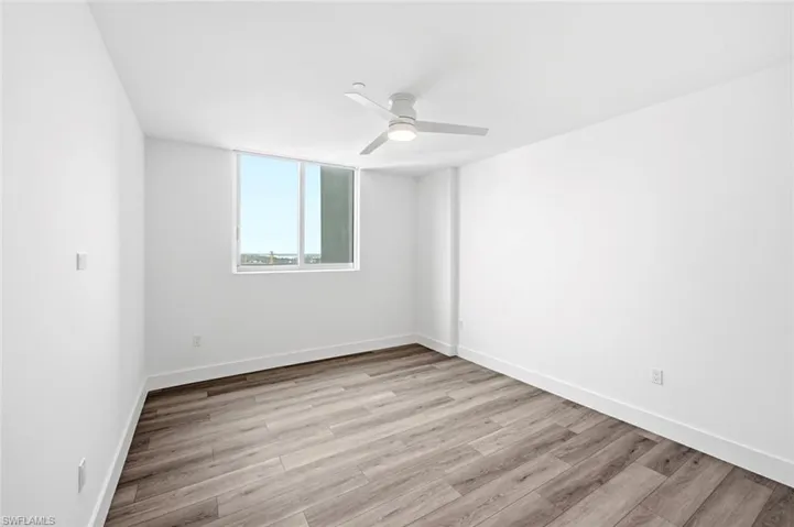1950 Mayfair St Ph9, Naples, Florida 34104