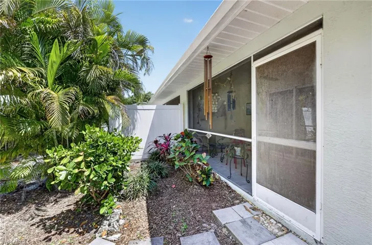 5520 Phillips St, Bokeelia, Florida 33922