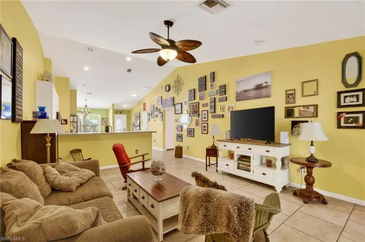 5520 Phillips St, Bokeelia, Florida 33922