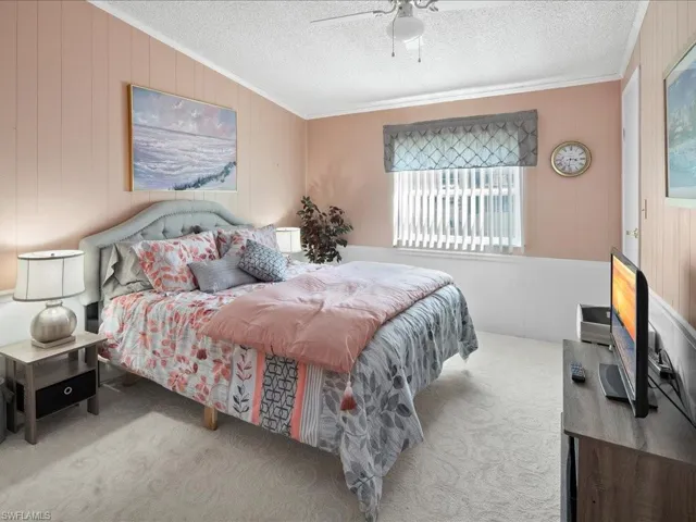 58  Oceans  BLVD, Naples, FL 34104