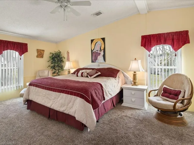 58  Oceans  BLVD, Naples, FL 34104