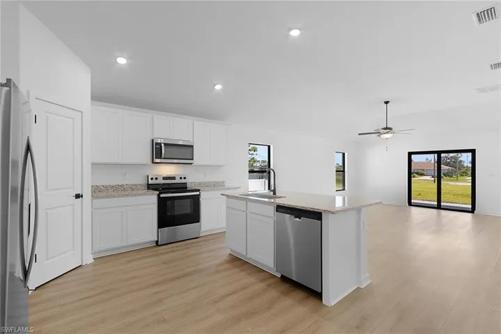 1297  Bush W ST, Immokalee, FL 34142