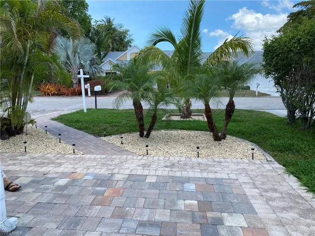 The pathway in front of the house and Greenery Island.