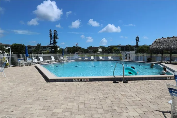 1004 Manatee Rd H202, Naples, Florida 34114