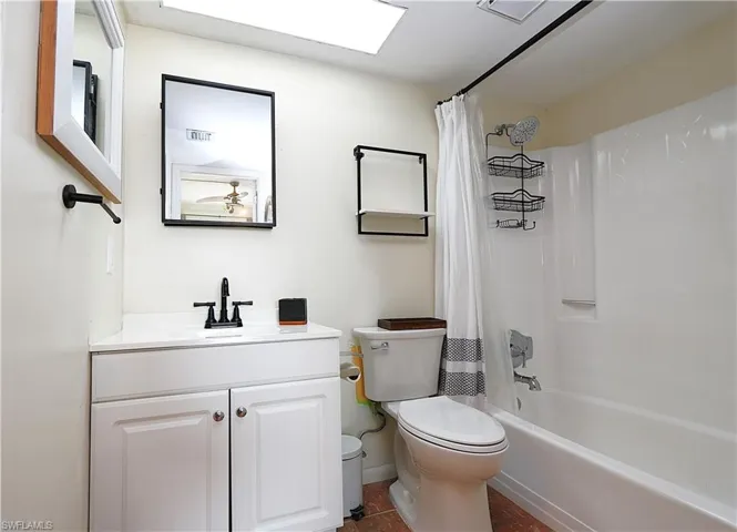 1004 Manatee Rd H202, Naples, Florida 34114