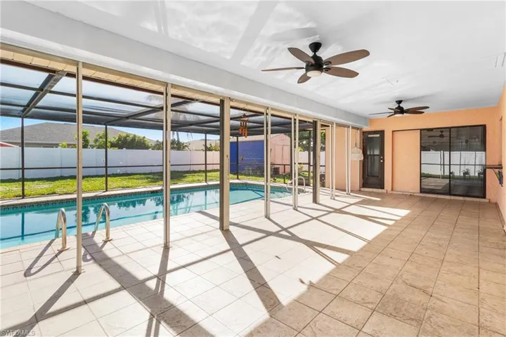 Large lanai, plenty of room for outdoor kitchen and enjoying the sunshine.
