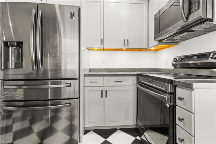 New stainless appliances
