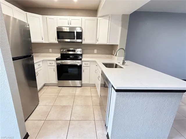 8284 Key Royal Cir # 1323, Naples, Florida 34119