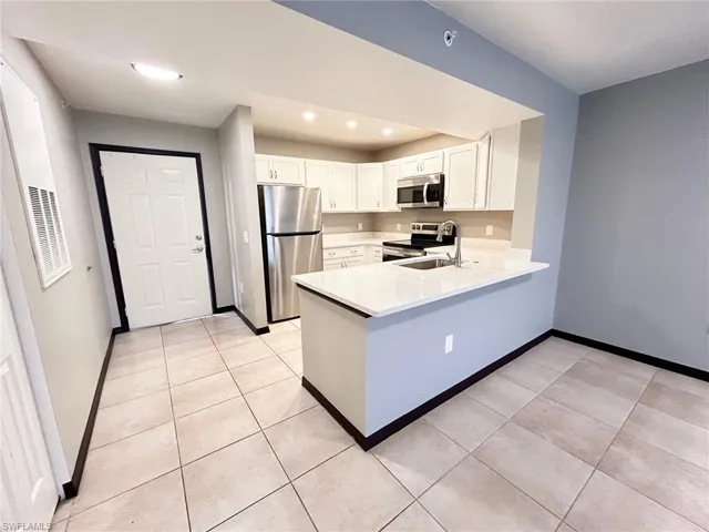 8284 Key Royal Cir # 1323, Naples, Florida 34119