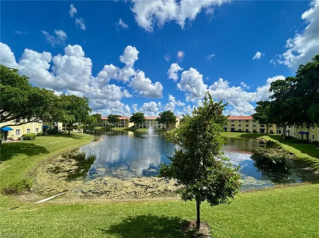 8284 Key Royal Cir # 1323, Naples, Florida 34119