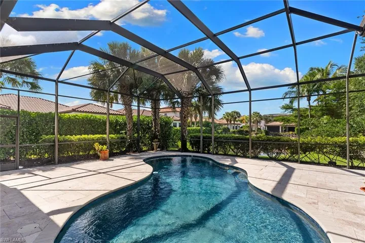2234 Aberdeen Ct, Naples, Florida 34105