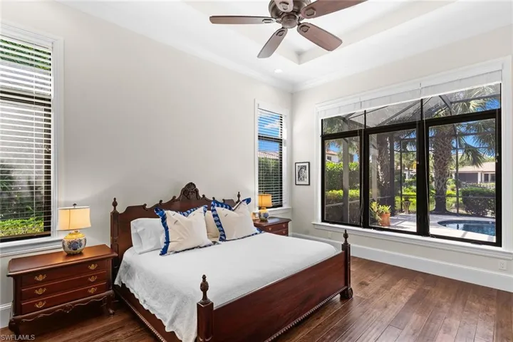 2234 Aberdeen Ct, Naples, Florida 34105