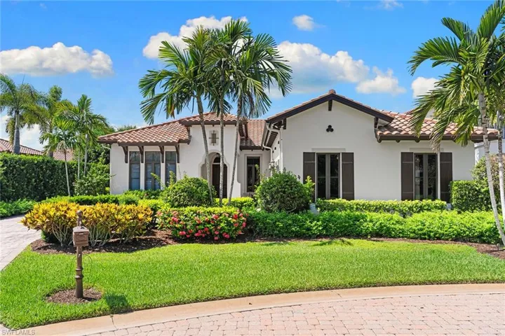 2234 Aberdeen Ct, Naples, Florida 34105