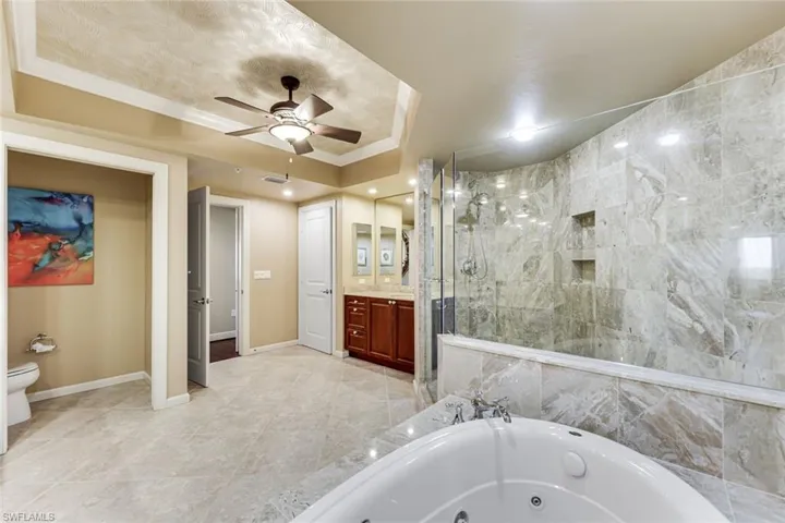 1050 Borghese Ln 605, Naples, Florida 34114