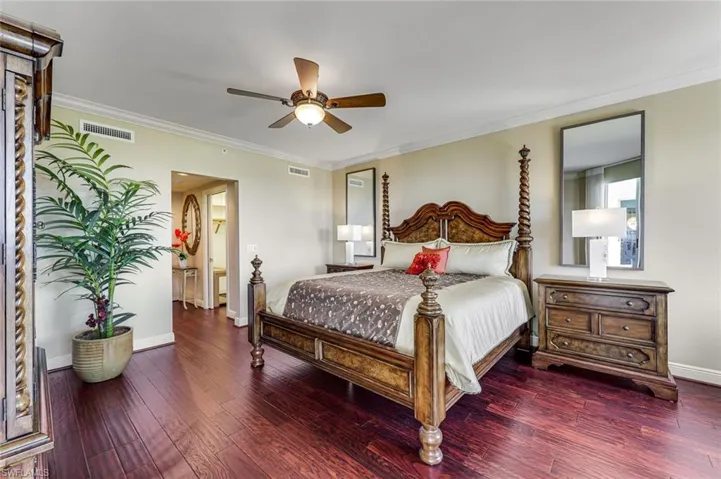 1050 Borghese Ln 605, Naples, Florida 34114