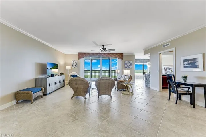 1050 Borghese Ln 605, Naples, Florida 34114