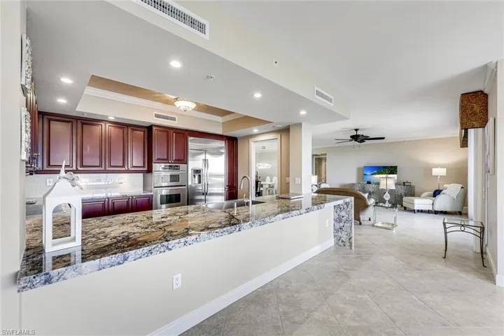 1050 Borghese Ln 605, Naples, Florida 34114