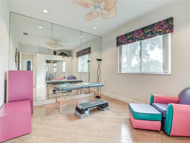 24400 Woodsage DR, BONITA SPRINGS FL 34134