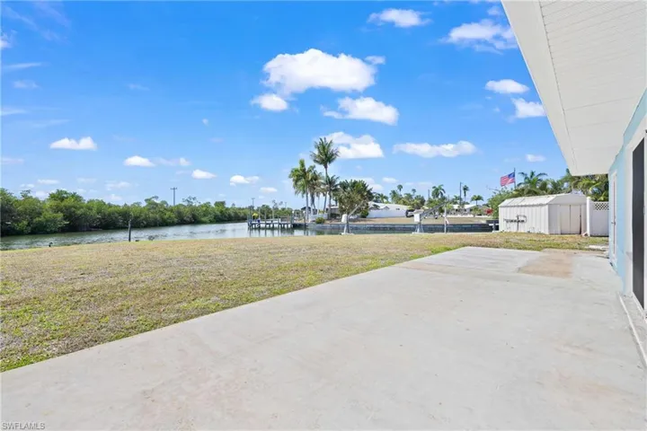 12065  Boat Shell  DR, Matlacha Isles, FL 33991