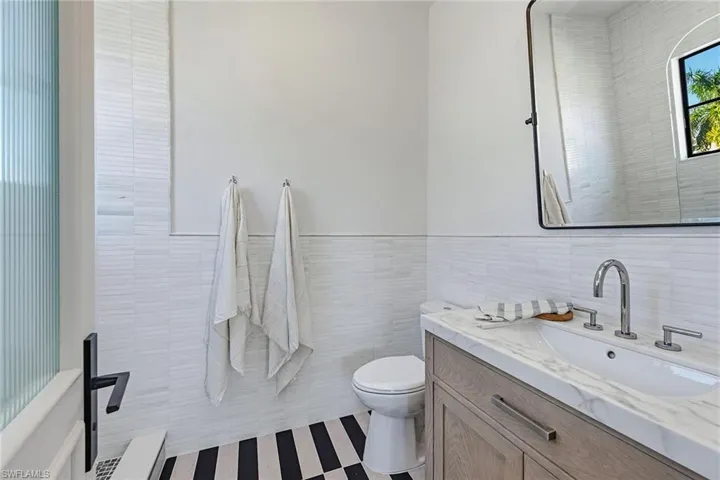 839 Chestnut Ct, Marco Island, Florida 34145