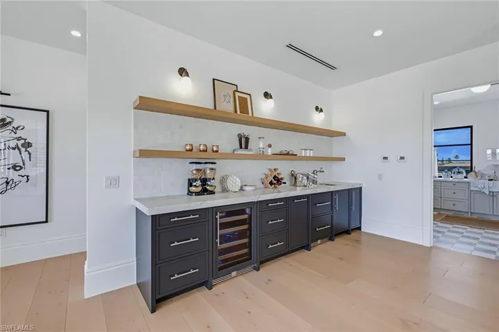 839 Chestnut Ct, Marco Island, Florida 34145