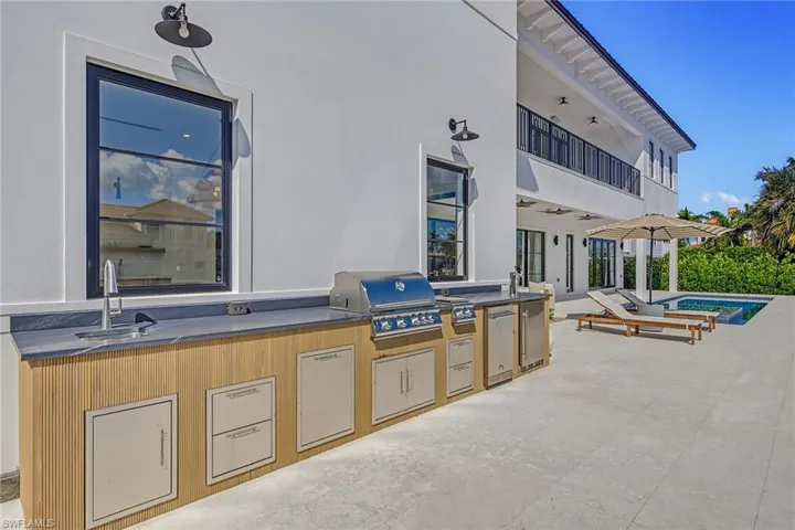 839 Chestnut Ct, Marco Island, Florida 34145