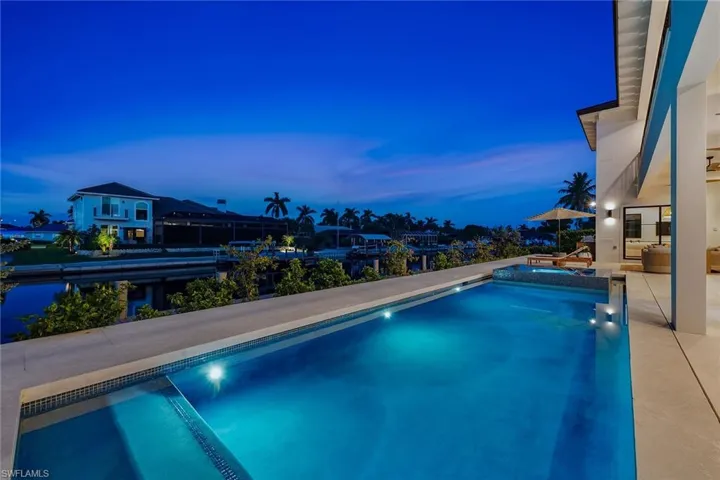 839 Chestnut Ct, Marco Island, Florida 34145