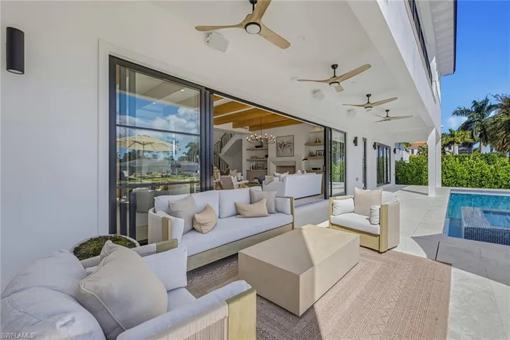 839 Chestnut Ct, Marco Island, Florida 34145