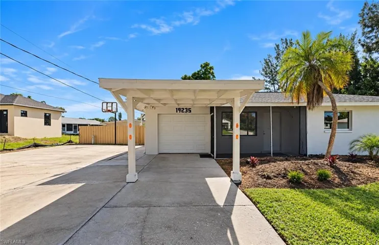 19235 Miami Blvd, Fort Myers, Florida 33967