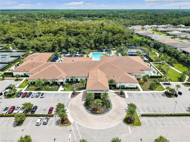 12239 Bonnet Dr, Naples, Florida 34120