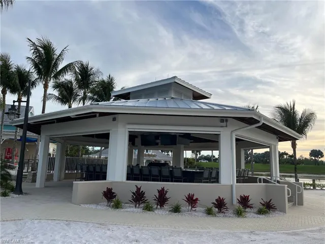 14943 Edgewater Cir, Naples, Florida 34114