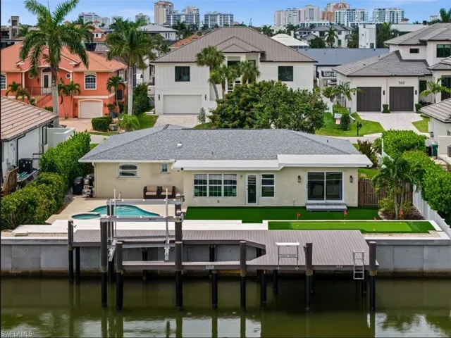 373 Egret Ave, Naples, Florida 34108