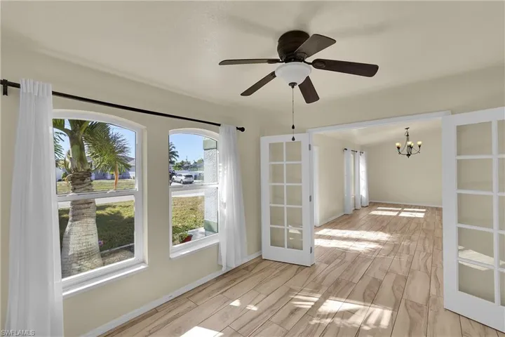 2707 Nw 6th St, Cape Coral, Florida 33993