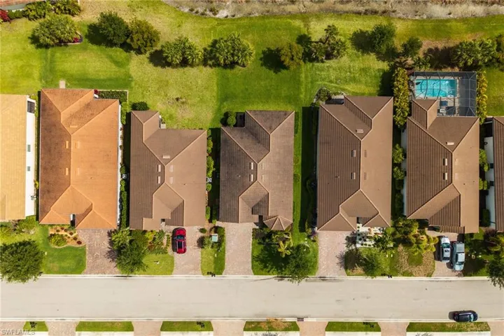 16013 Palmetto Prairie Dr, Alva, Florida 33920