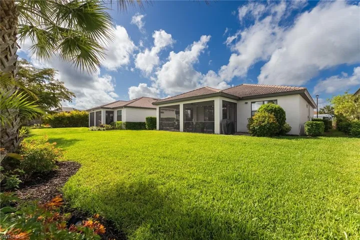 16013 Palmetto Prairie Dr, Alva, Florida 33920