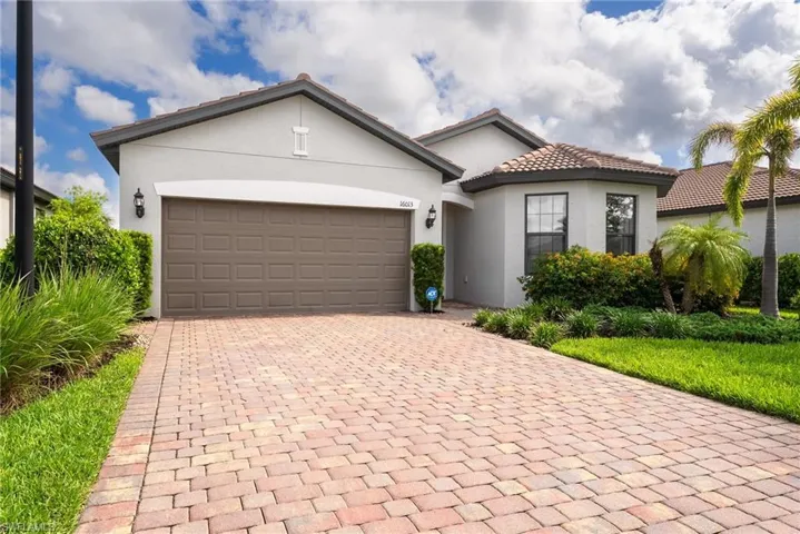 16013  Palmetto Prairie  DR, Alva, FL 33920